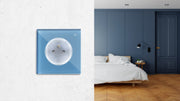 Prise murale OFR PLUS Touch - plaque en verre trempé rétro-éclairé bleu